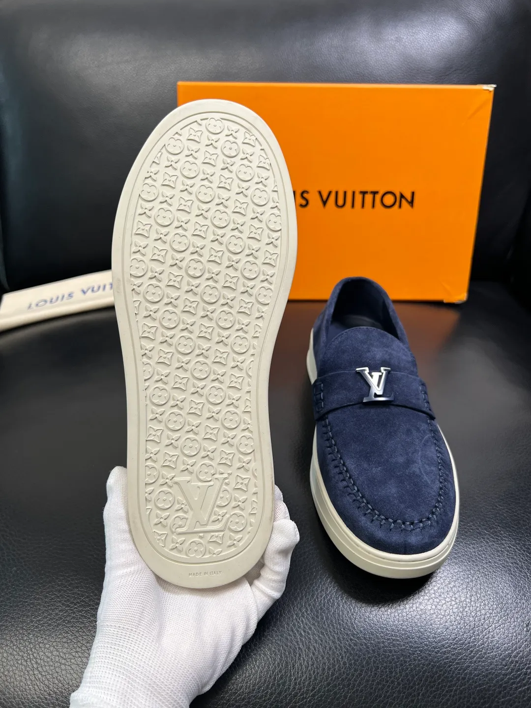 Men's shoes 💰740 Lv high quality top crafts Louis Vuitton, sports sneakers counter synchronization, uppers imported from Italy, high-quality splicing colorful complex crafts, imported mesh pads soft and comfortable, soles: original soles specially provided by the original factory, T men's shoes 💰U exclusive movable molded soles super comfortable, original factory single goods, code number 38-44 (customized 45)